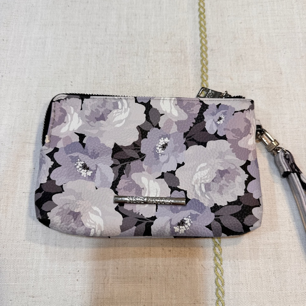 Steve Madden Black and Gray Floral Wristlet